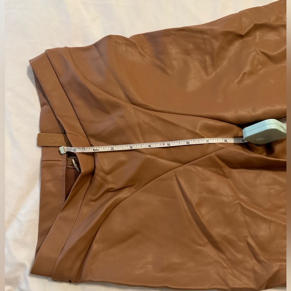 SKIMS Faux Leather Pants - Picture 6 of 12